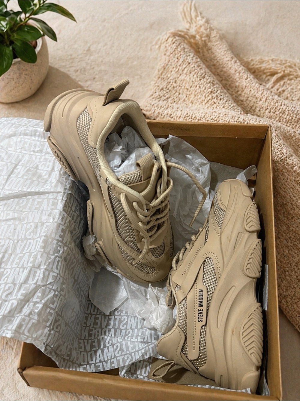 Steve Madden Beige Chunky Sneakers